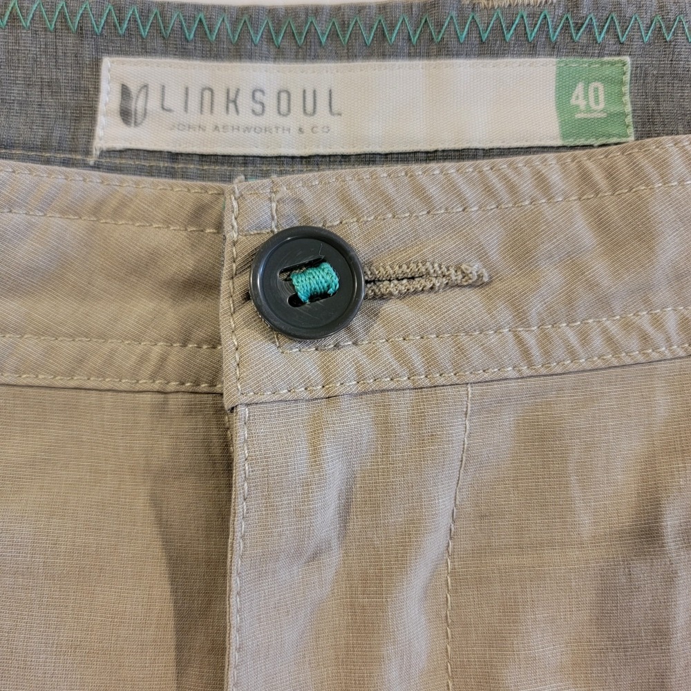 Linksoul Shorts Mens 40 Boardwalker Tan Performance Golf EUC
